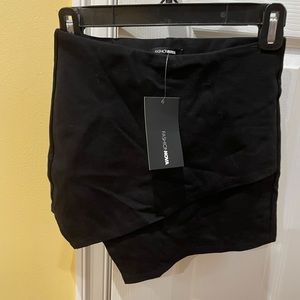 FASHION NOVA SKORT NWT